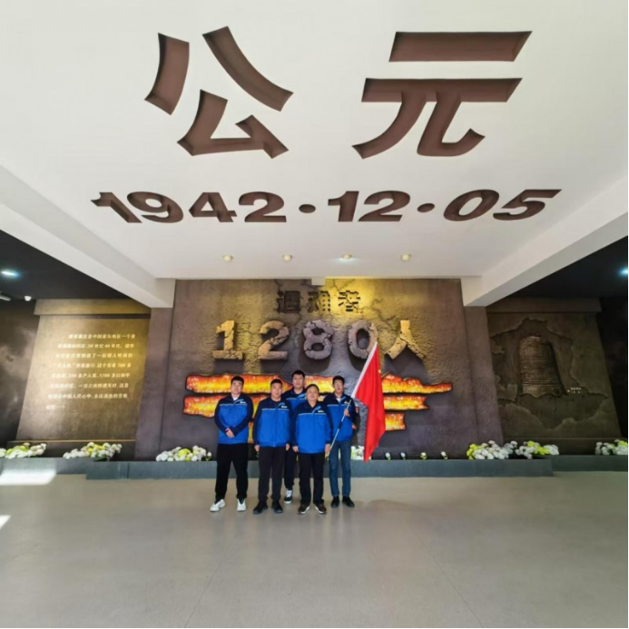 中交一航局五公司第五项目部开展主题教育活动