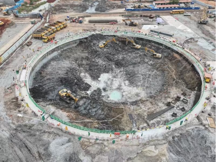 中交一航局五公司几内亚力拓翻车机房项目提前完成基坑土方开挖50%关键节点