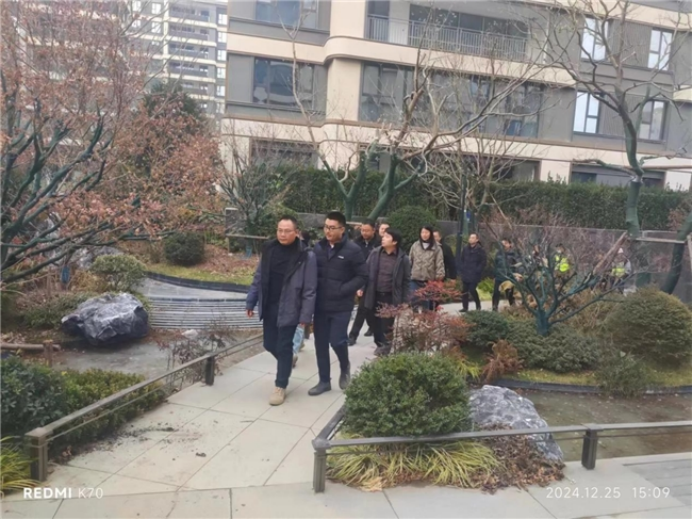 广西壮族自治区质量安全监督站领导一行莅临李沧世园LC0605-81地块项目调研交流