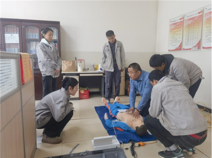 地电柳林分公司：开展触电急救培训，筑牢安全生产防线