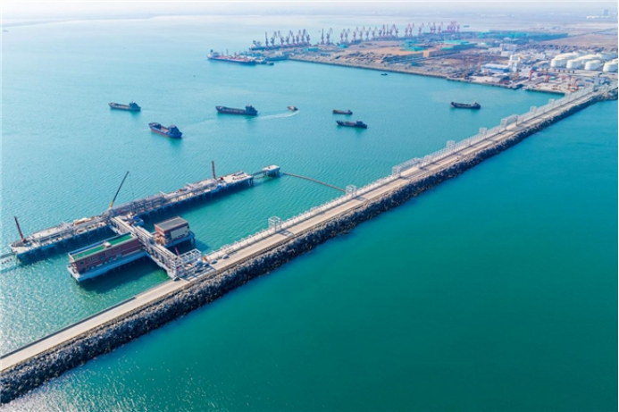 中交一航局承建的江苏华电赣榆液化天然气接收站 项目（防波堤改造一期工程）顺利通过交工验收