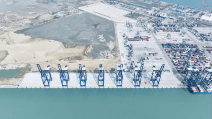 中交四航局承建的海南洋浦国际集装箱枢纽港扩建工程（一阶段）一期工程顺利通过竣工验收