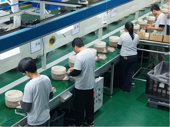年轻人白手起家“创业第一站”：拼多多“千亿扶持”保驾护航，助力上下游稳岗拓岗