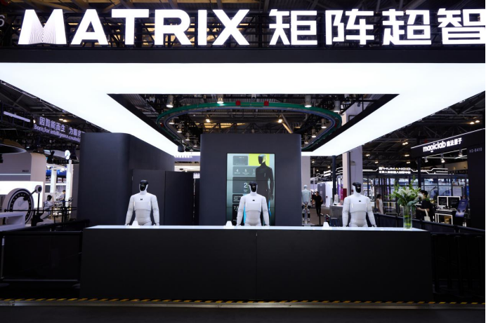 三大技术突破定义人形机器人行业新标杆，矩阵超智MATRIX-1亮相WAIC 2025