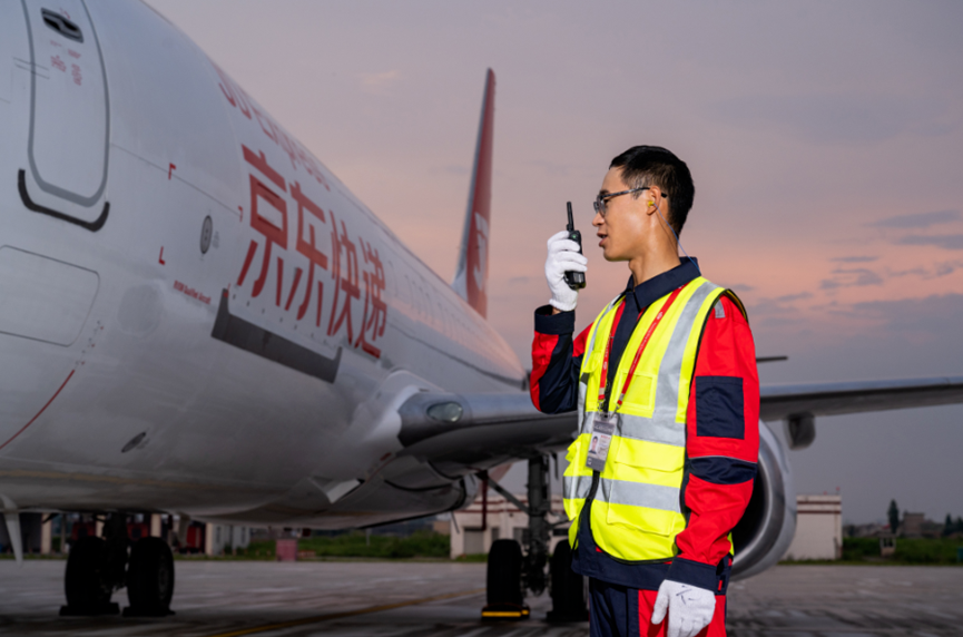 持续引领行业，京东快递“超时必赔”“不上门必赔”已覆盖全国300城