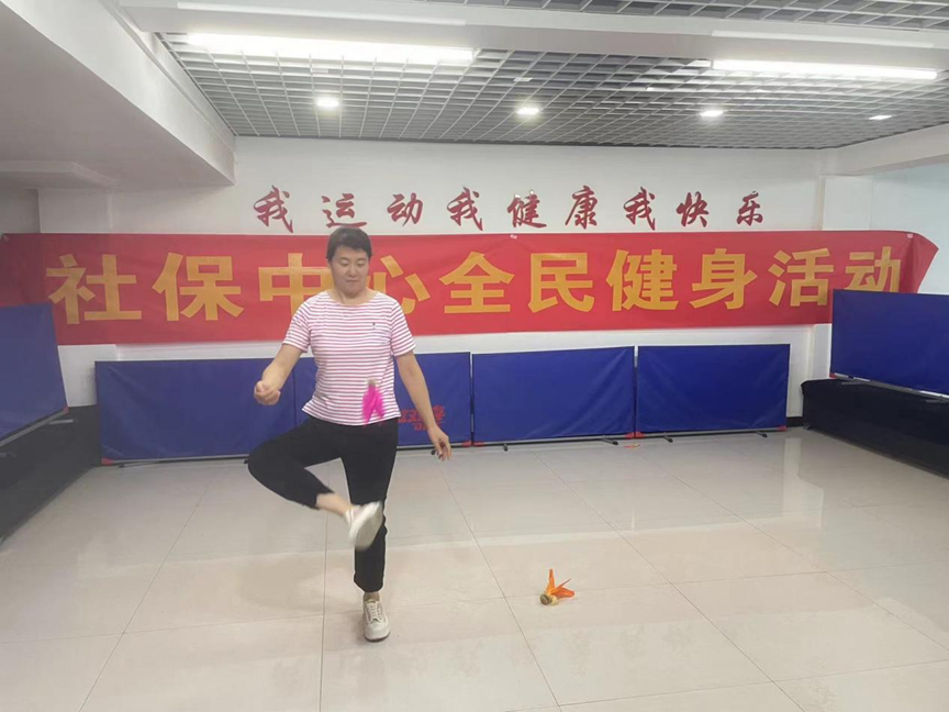 晋控煤业社保中心开展踢毽子比赛