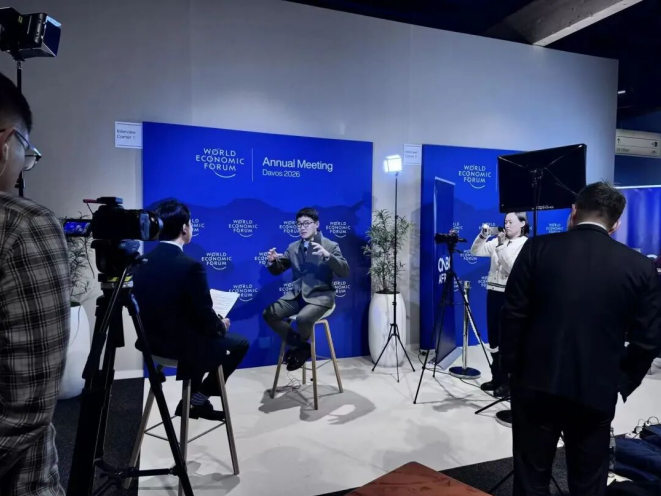 &ldquo;传媒1号&rdquo;评第一财经达沃斯报道：站在了谋局「全球话语权」的历史时刻