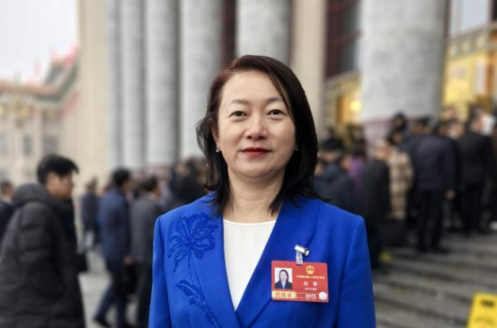 全国人大代表、步长制药副董事长赵菁：推动中医药事业、产业全链条智能化升级