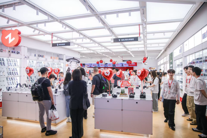 转转循环商店西南首店落地成都 助力国际消费中心城市建设