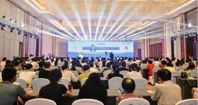 双喜临门！蓝家渡酒庄荣膺&ldquo;十大投资价值品牌&rdquo;，CEO吴志坚获&ldquo;优秀企业家&rdquo;
