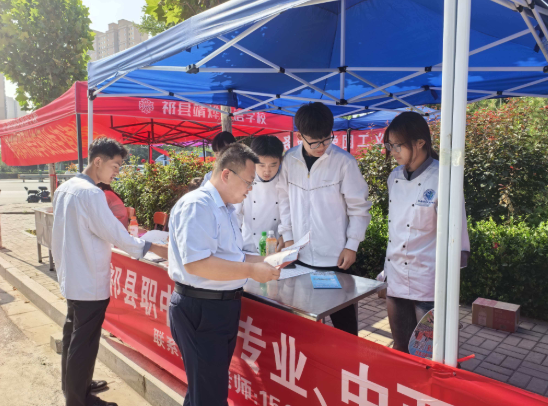 祁县农商行：暖心助考护航逐梦 金融服务传递温情
