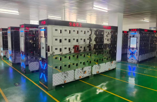 西部能源投用智能虹膜多功能灯柜